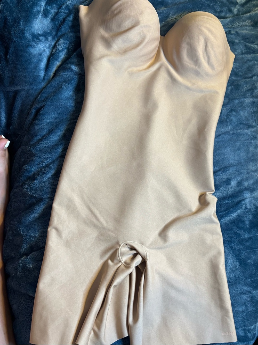 SKIMS Body CS Clay Underwire Mid Thigh Shapewear NWT